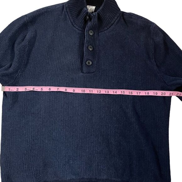 Gap ~ Navy Pullover Sweater ~ 4 Button closure ~ size Large - Picture 9 of 11